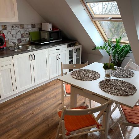 Sky View Condo In Тарновске-Гуры Экстерьер фото